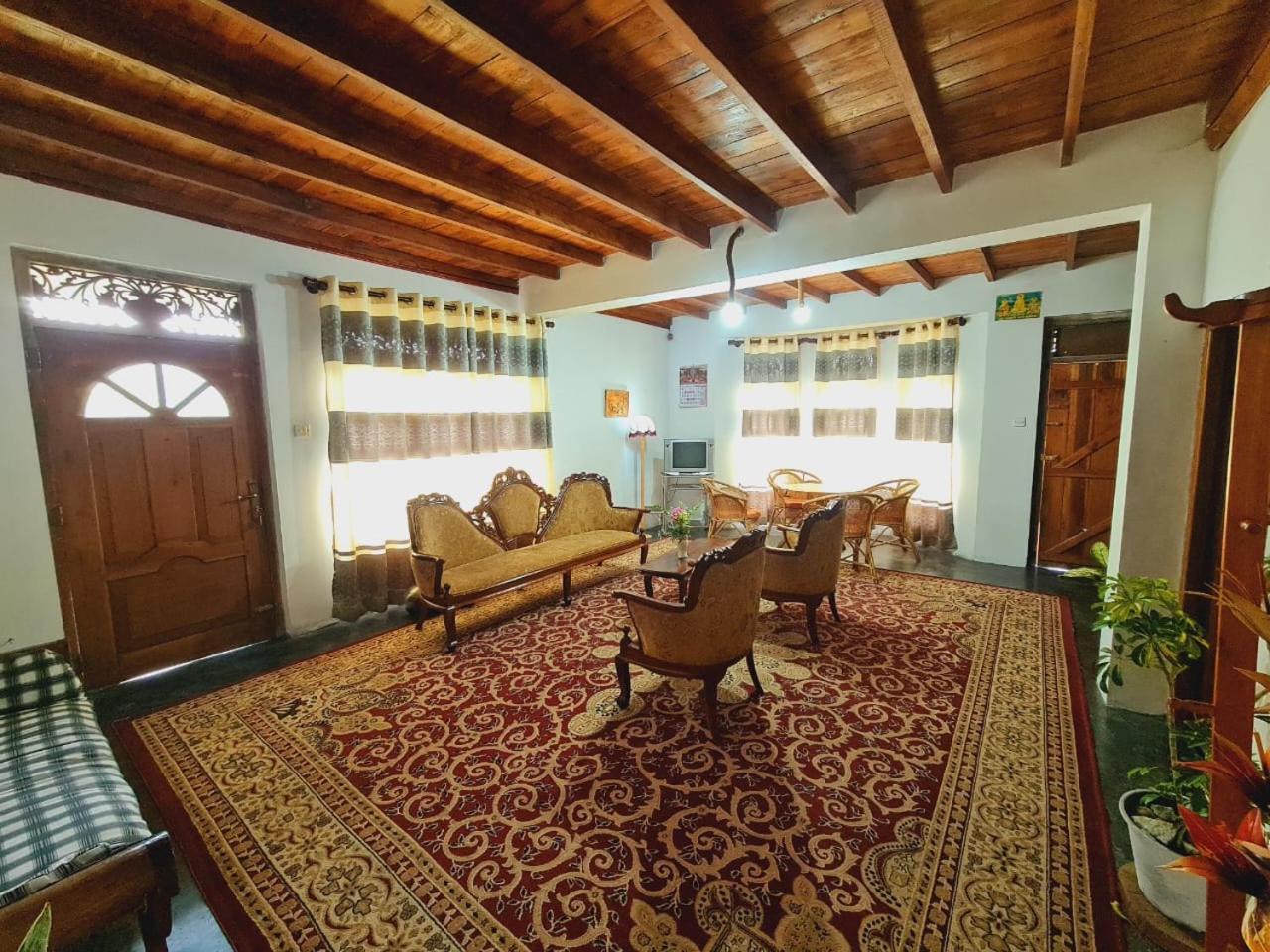 Sasru Holiday Home Nuwara Eliya Exteriér fotografie